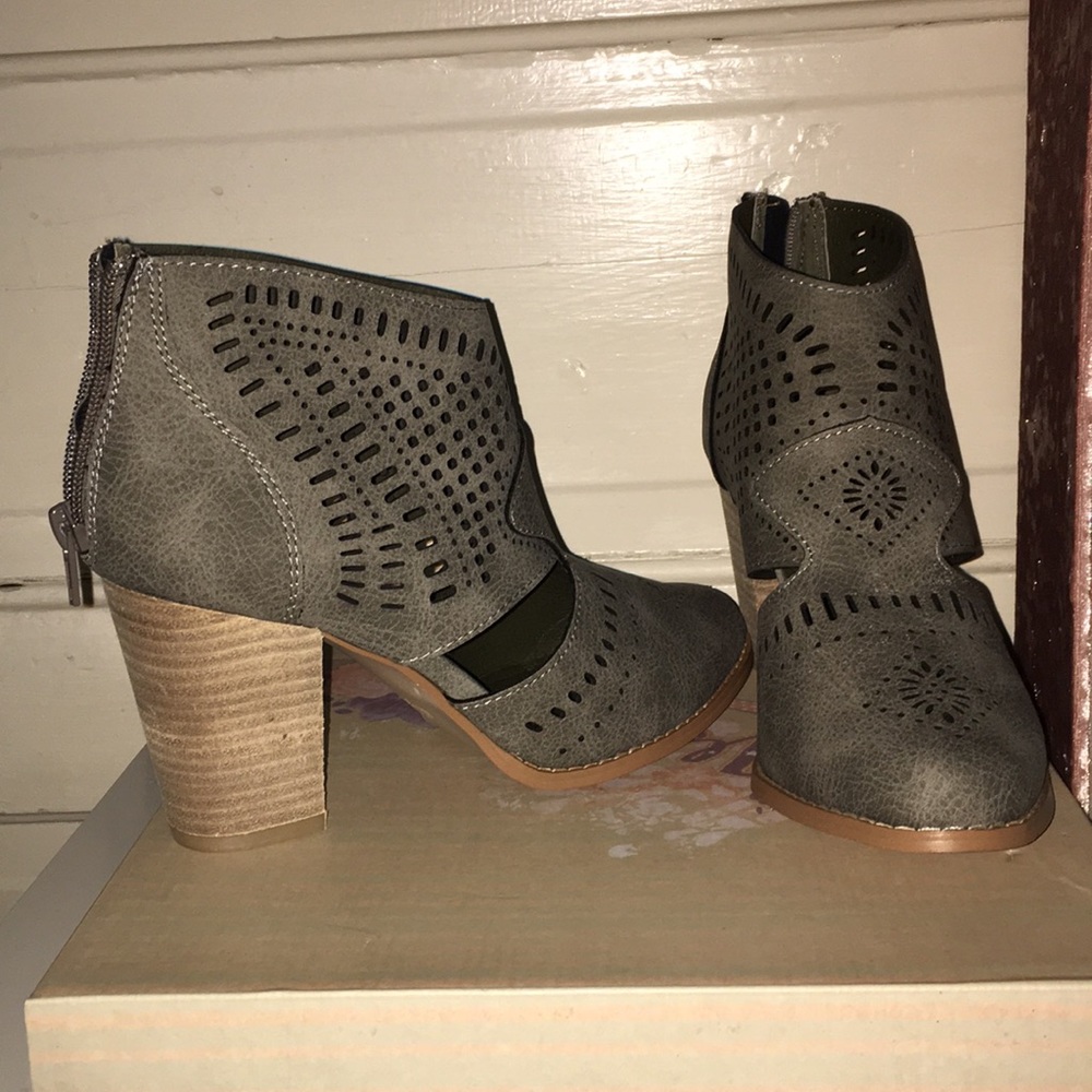 Olive green booties